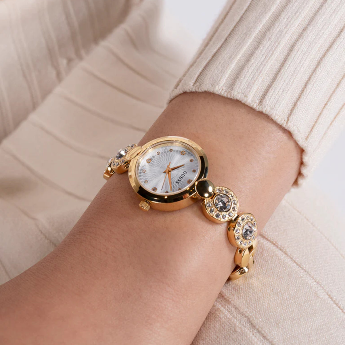 GUESS Mod. STARDOM-4