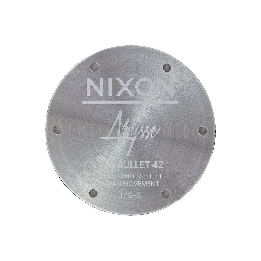 NIXON Default 3