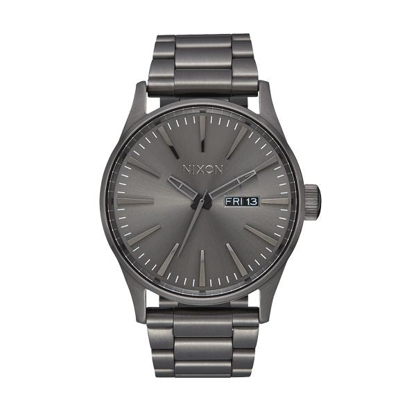 NIXON black/black