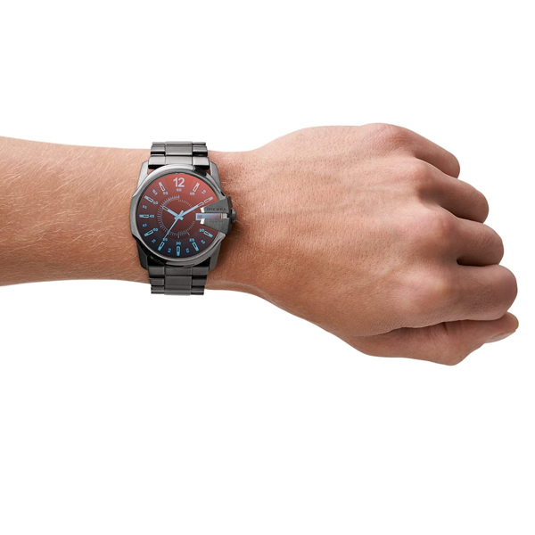 DIESEL red 5