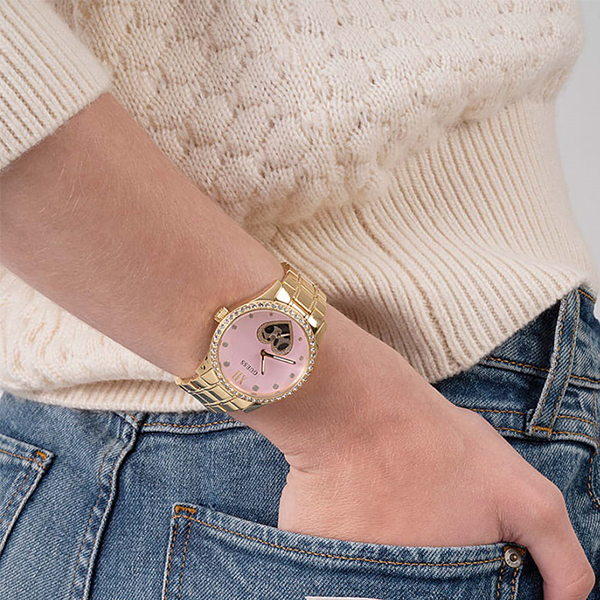 GUESS pink 10