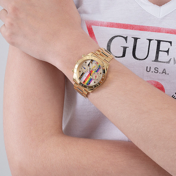 GUESS gold 4