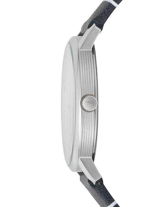 NAUTICA white 2
