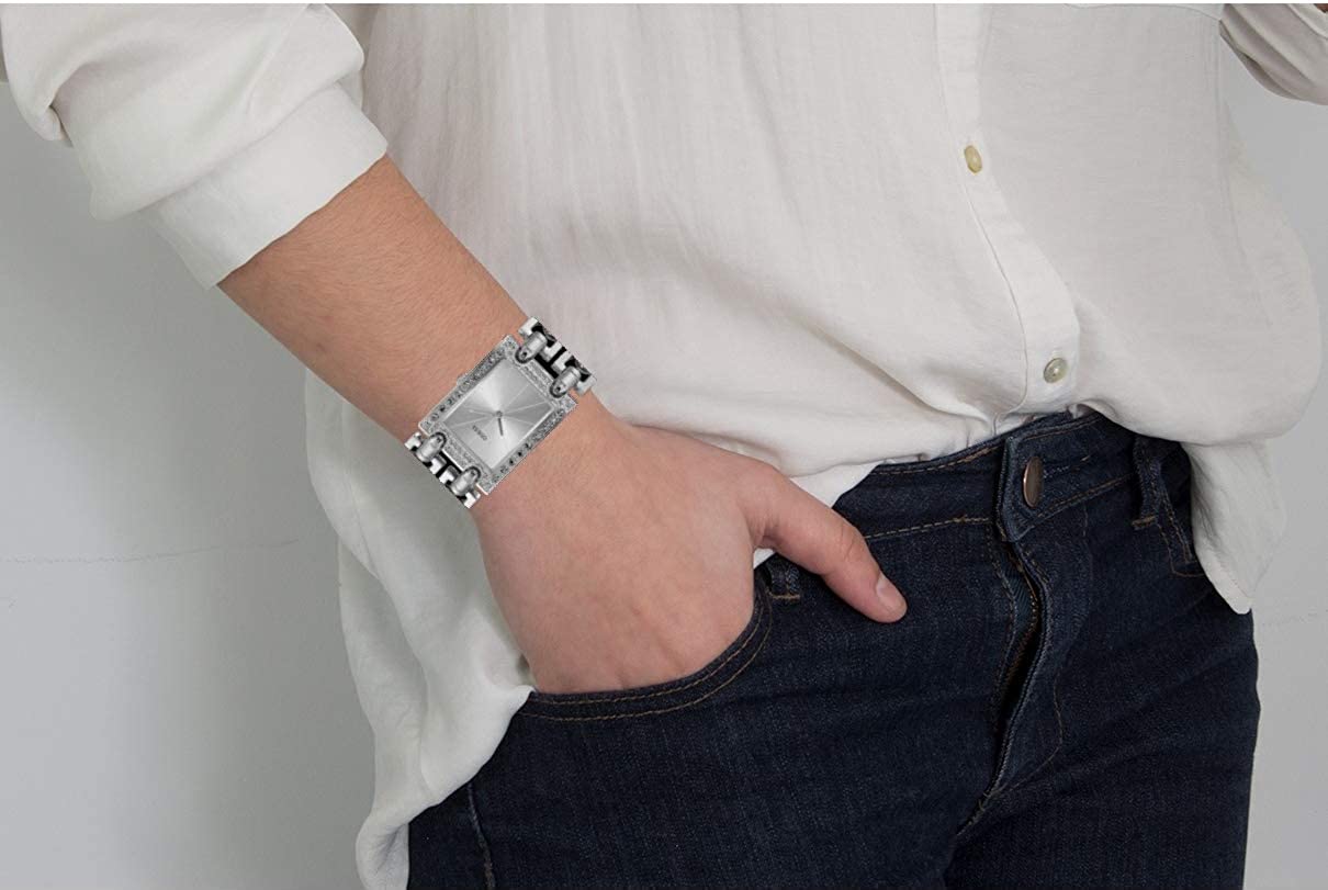 GUESS Default 4